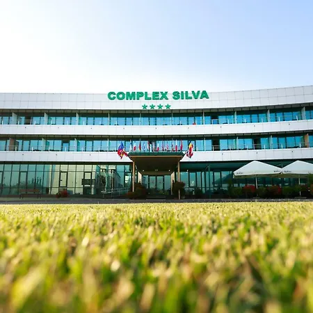 Complex Silva فندق 4*